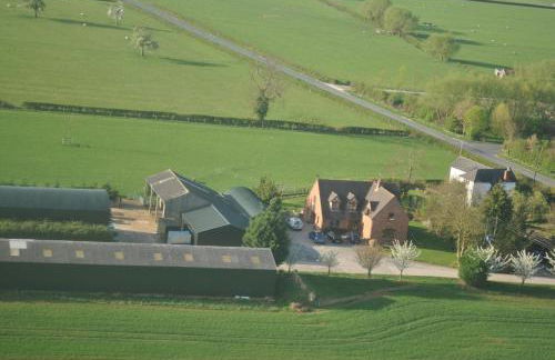 Elms Farm - Photo 18