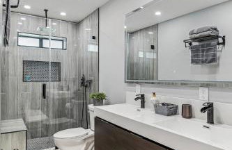 Miami Oasis, Spacious 4-Bedroom Home with Pool - Photo 28