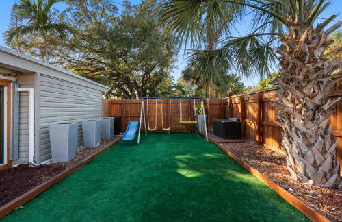 Yellow Door Oasis airport, cruise port and beach close-by - Foto 40