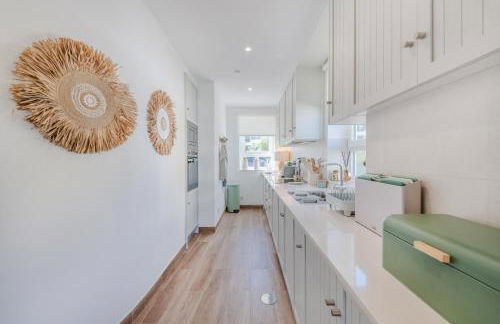 5 star Luxury SevenPines apartment with large balcony and 3 communal pool - Foto 4