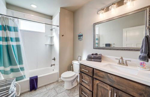 Lakefront Family Home with Dock and Views in Vinita! - Foto 17