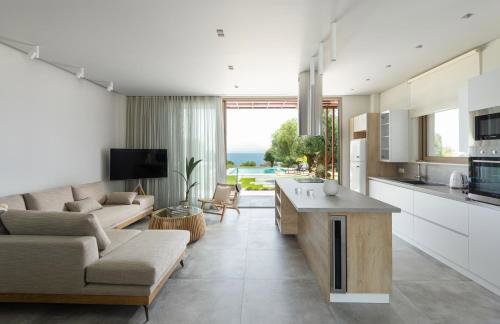 Luria Homes - Photo 6