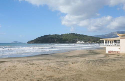 Seaside apartament near the Beach - Foto 17