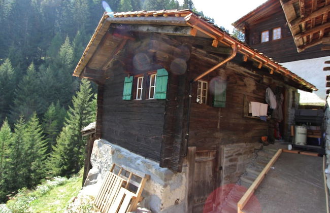 Mountain View Holiday Home in Binntal near Lengtal Deck - Foto 1