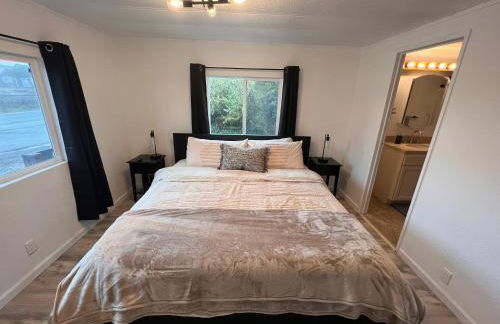 Tiki Escape w/ Amazing Mountain and Marsh Backdrop - Foto 62