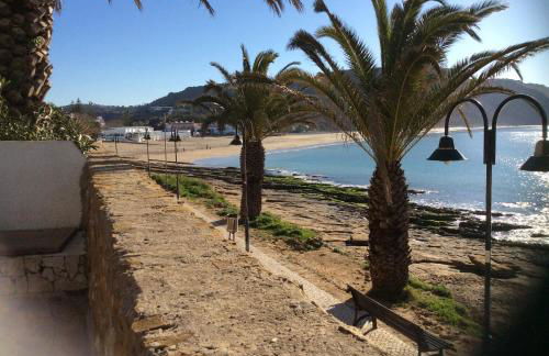 Beach front/waterside apartment - Foto 41