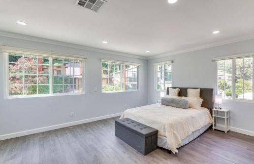 Enchanting 4-bedroom house with panoramic view in Pasadena - Photo 8