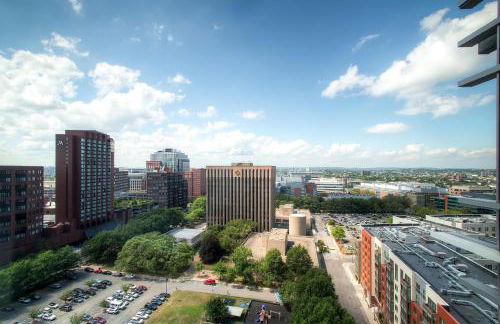 Global Luxury Suites at Kendall West - Foto 9