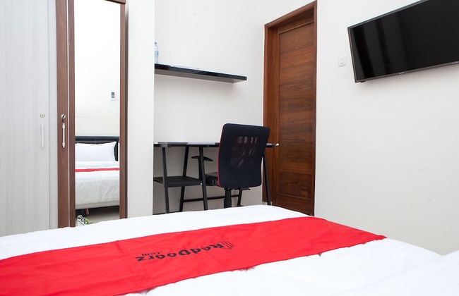 RedDoorz @ Pasir Luyu Buahbatu - Foto 10