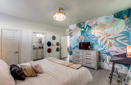 The Q - Austin Family Vacation Home - Hot Tub, Sauna, Gym & Backyard - Foto 3