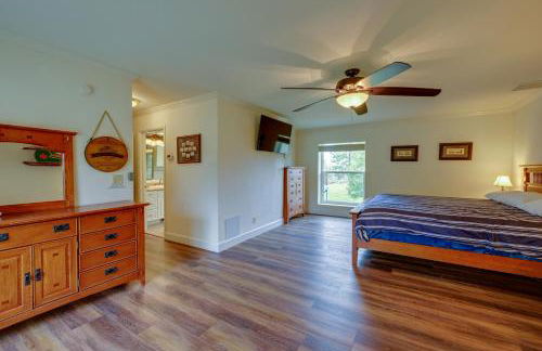 7 Mi to Bass Lake! Spacious Mudge Ranch Retreat - Foto 15