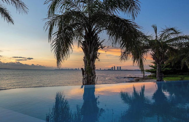 Ocean Beachfront Smart Unit - Foto 31