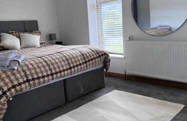 Modern Newly Renovated 3 Story House in Ebbw Vale - Foto 7