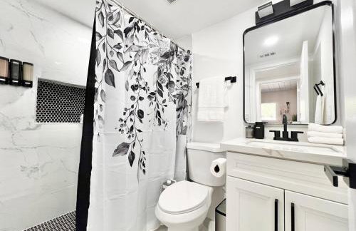 Half ACRE Lux Pool SPA with FIREPIT ARCADE Grill Sleeps 40 - Foto 63