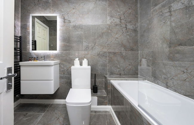 Brighton - Apartment - Sleeps 4 - Balcony - Photo 7