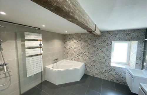 Gîte La Petite Renaudière - proche parc du Puy du F - Photo 29