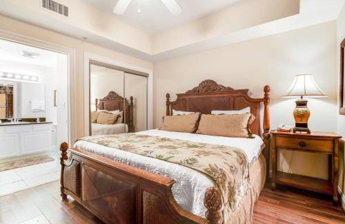 High-rise condo with pool & ocean views - walk to the beach - Foto 24