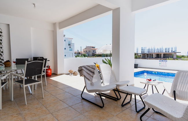 Sanders White Mountains - Pleasant Villa With Pool - Foto 23