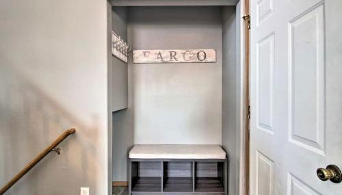 Welcoming West Fargo Retreat w Backyard - Foto 4