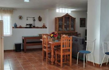 Cueva En El Geoparque de Granada - Foto 4