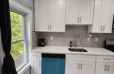 Two-Bedroom Home 25 min to NYC free parking-UNIT-2 - Foto 30