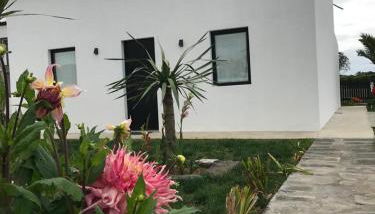 Joaninha's Beach House - Photo 2, Garden