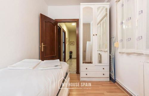 MyHouseSpain - Amplio piso cerca del centro - Foto 23