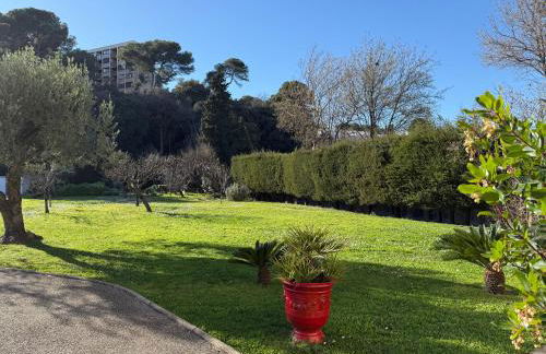 Studio tout confort au calme avec jardin proche Cannes - Foto 20