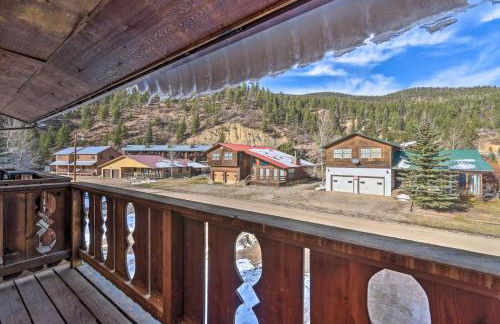 Downtown Red River Retreat with Mtn Views and Yard - Foto 2