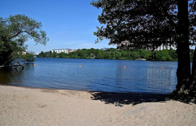 Large, Stylish Apartment in Central Stockholm - Photo 12