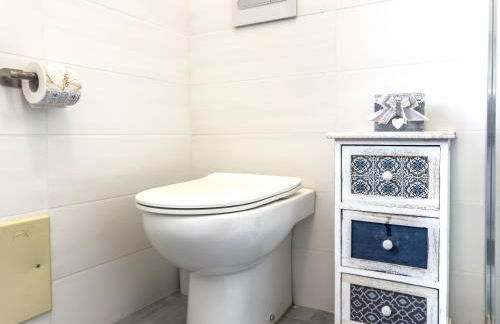 CALALUNGA PIETRAGRANDE - Exclusive Shoreline Haven - Photo 53