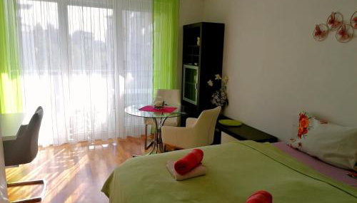 Apartman Zelena Oaza-SelfCheckIns parking free - Photo 1