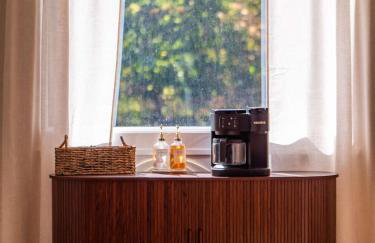 Spacious 4BR in Kamms Corners Cleveland - Game Room - Sleeps 9 - Foto 19