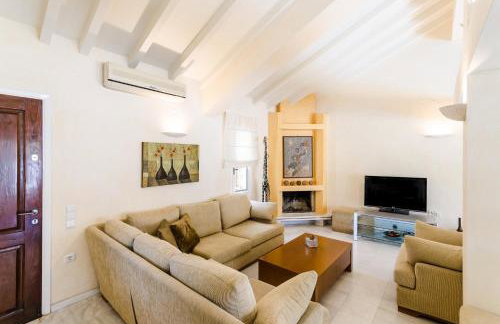Villa Anna Maria - 3 Bedroom, Private Pool - Sleeps 8 - Photo 6