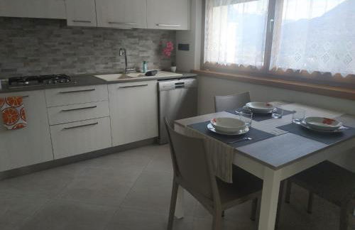 A due passi dalla ciclabile - Photo 8