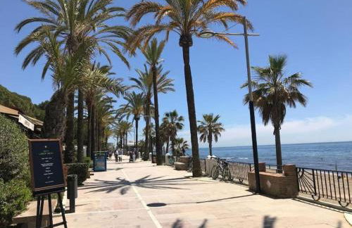 Beautiful Marbella Apartment - Photo 10