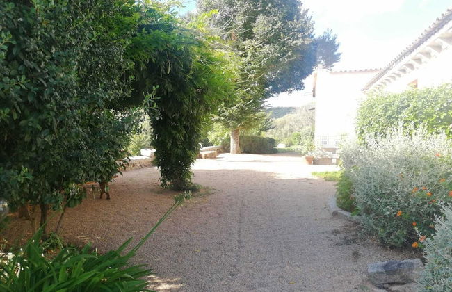 Impeccable 6-bed Villa in Luogosanto - Foto 9