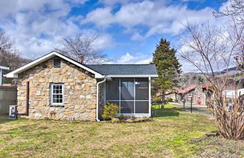 Screened Porch The Rock Cottage in Hot Springs - Foto 27