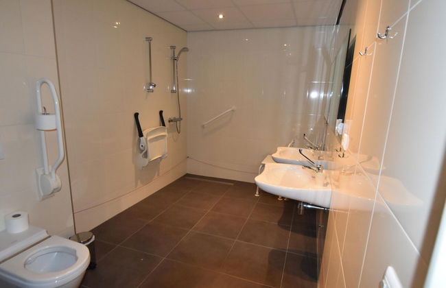 Holiday Home for Group With Sauna and Pool - Photo 16