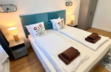 BIG New 7Rooms City Center APARTMENTS and Suites - Foto 22