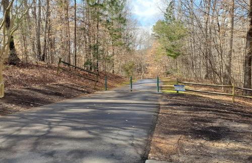 The Cloverleaf - Near Downtown Cary & RDU - Foto 34