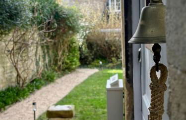 The Stables - cottage in the heart of BoA, private garden - Foto 5