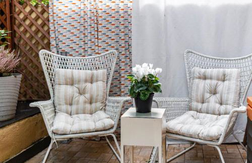 Lily's House, terrace and FREE Parking near Harbor - Photo 9