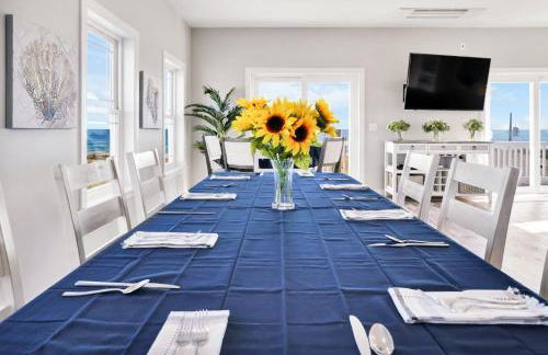 Walkable Topsail Retreat with Hot Tub and Views - Foto 15