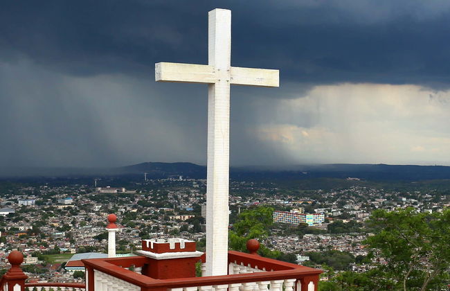 Visita guiada por Holguín - Foto 1