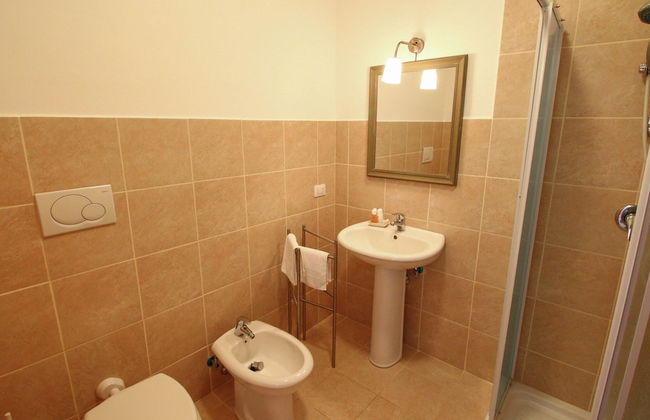 Enticing Farmhouse in Montalto di Castro near Sea - Foto 10