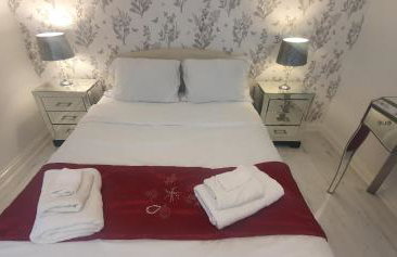 Discovery Meadow House - Photo 4