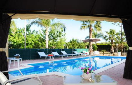 Villa Gioiosa Vacation in Sicily with private fenced pool & hydro-massage Please read, leggete, Host info before requesting - Foto 2