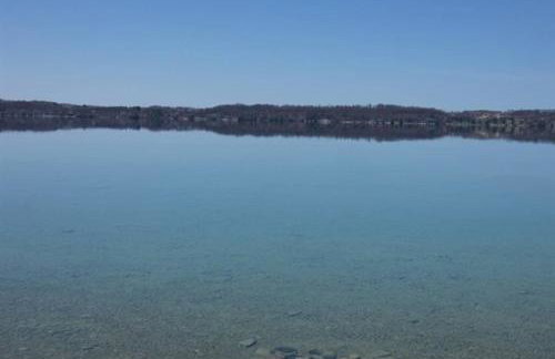 Cottage on Torch Lake - Foto 4