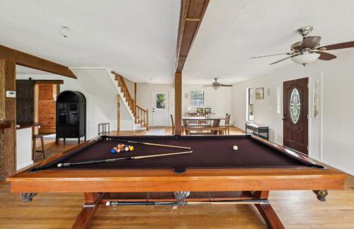 5-Acre Retreat Private Pool Outdoor Bar Fishing Pond & Game Room - Foto 47